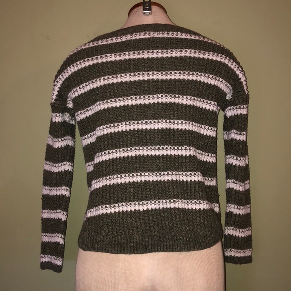 Hollister Green & white knitted sweater - Picture 6 of 8